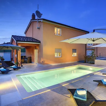 House Jadreski Vakantiehuis Pula