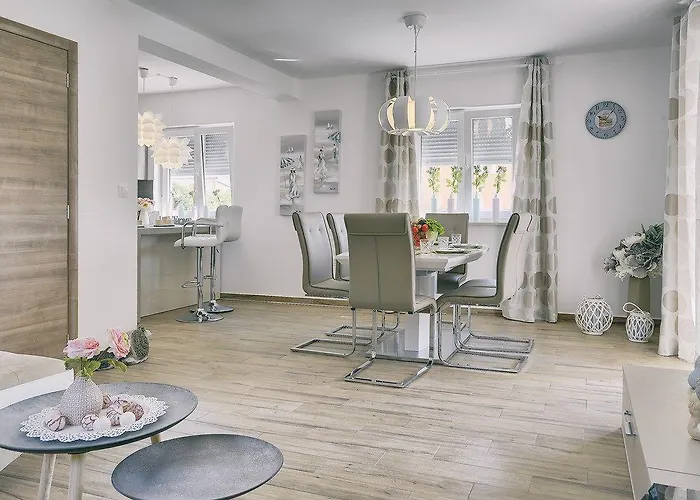 Сasa de vacaciones House Jadreski *